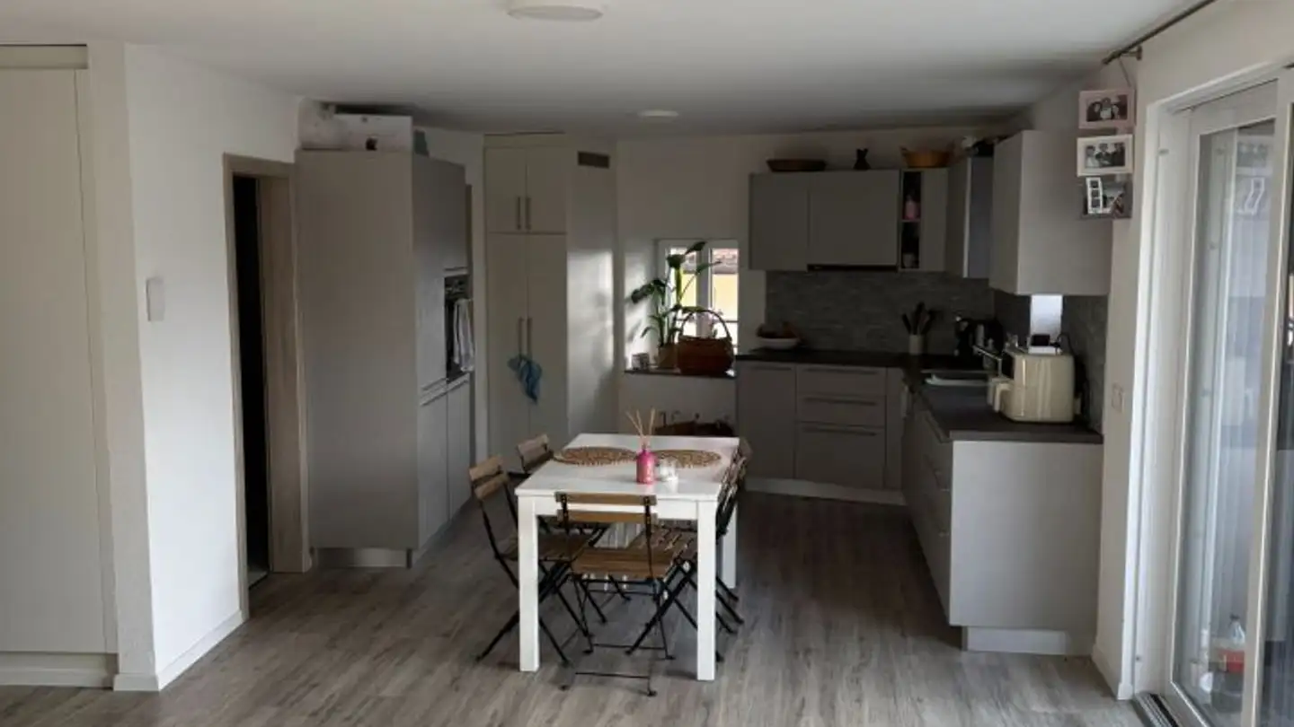 Appartement à louer - Place Jean-Pascal Delamuraz, 1261 Longirod - Photo 2