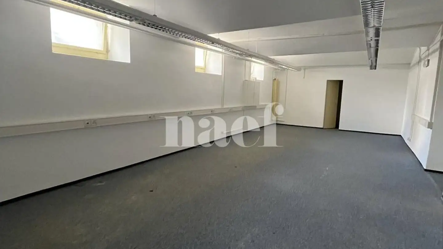 Commerciale in affitto - Rue Jaquet-Droz 12, 2300 La Chaux-de-Fonds - Foto 2