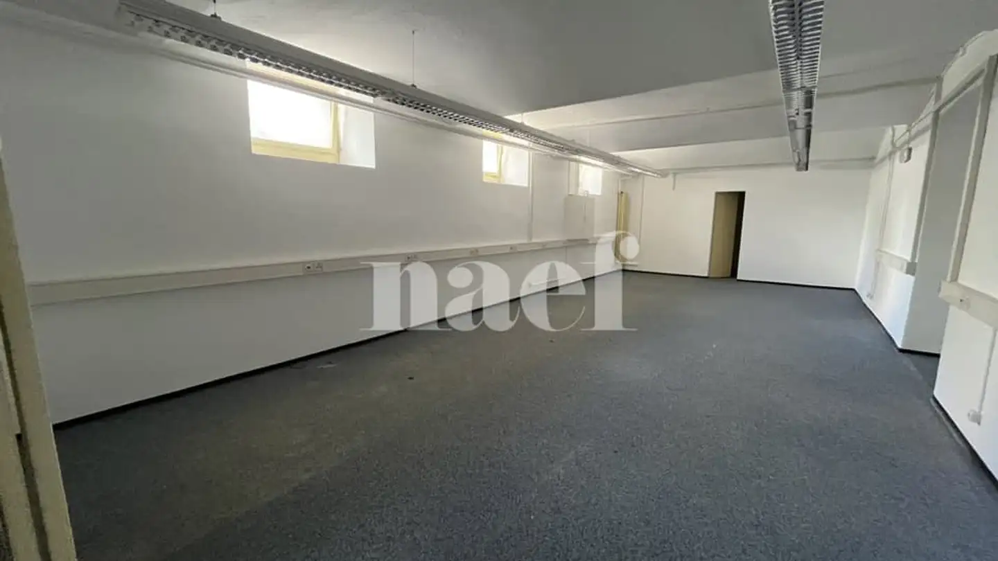 Commerciale in affitto - Rue Jaquet-Droz 12, 2300 La Chaux-de-Fonds - Foto 3