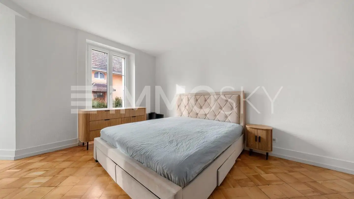 Residential building for sale - 2035 Corcelles NE - Photo 4