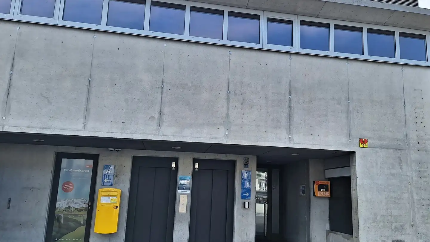 Single garage for rent - 8640 Rapperswil SG - Photo 3