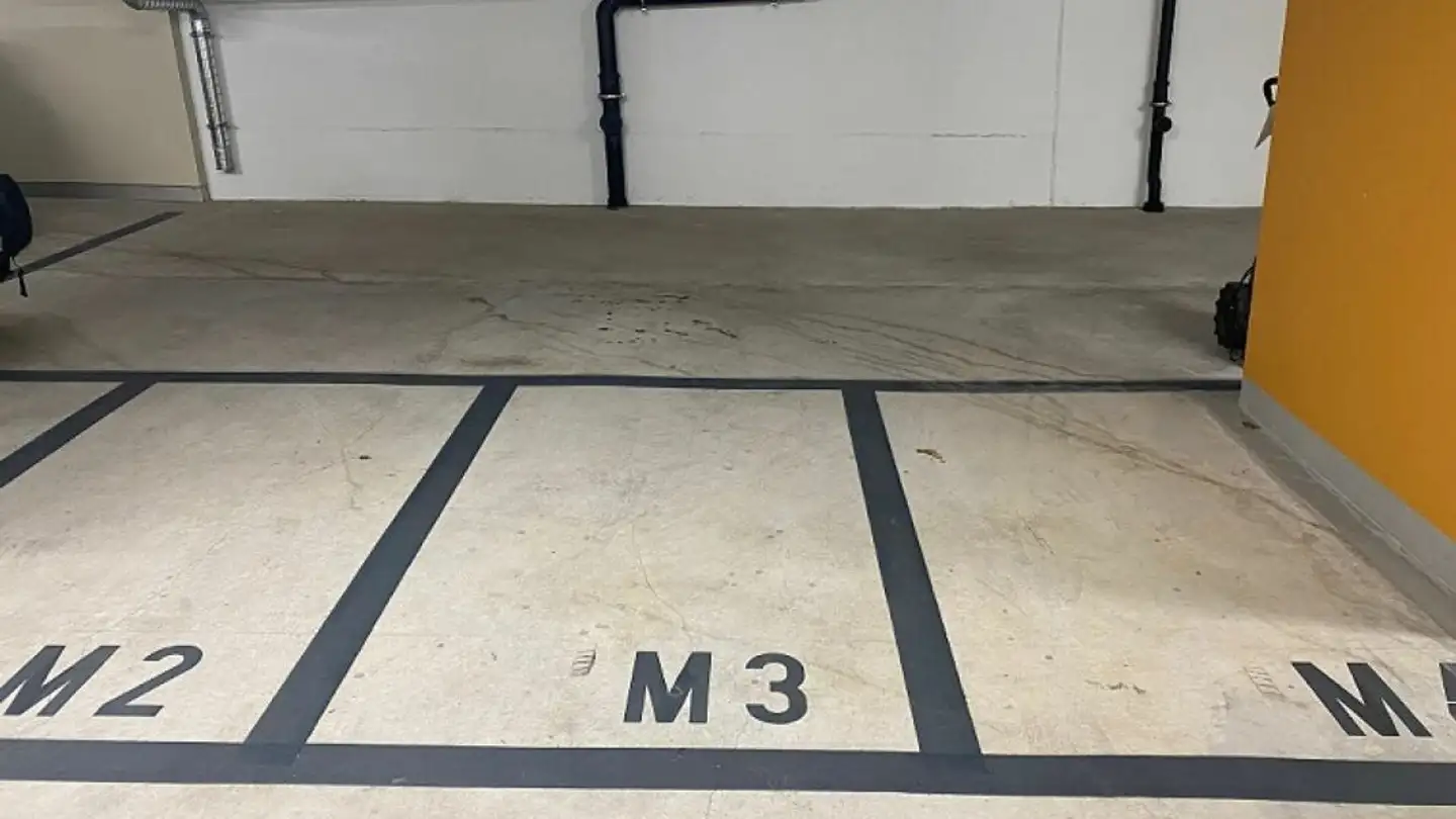 Parkplatz im Freien mieten - Bahnhofstrasse 42, 8360 Eschlikon TG
