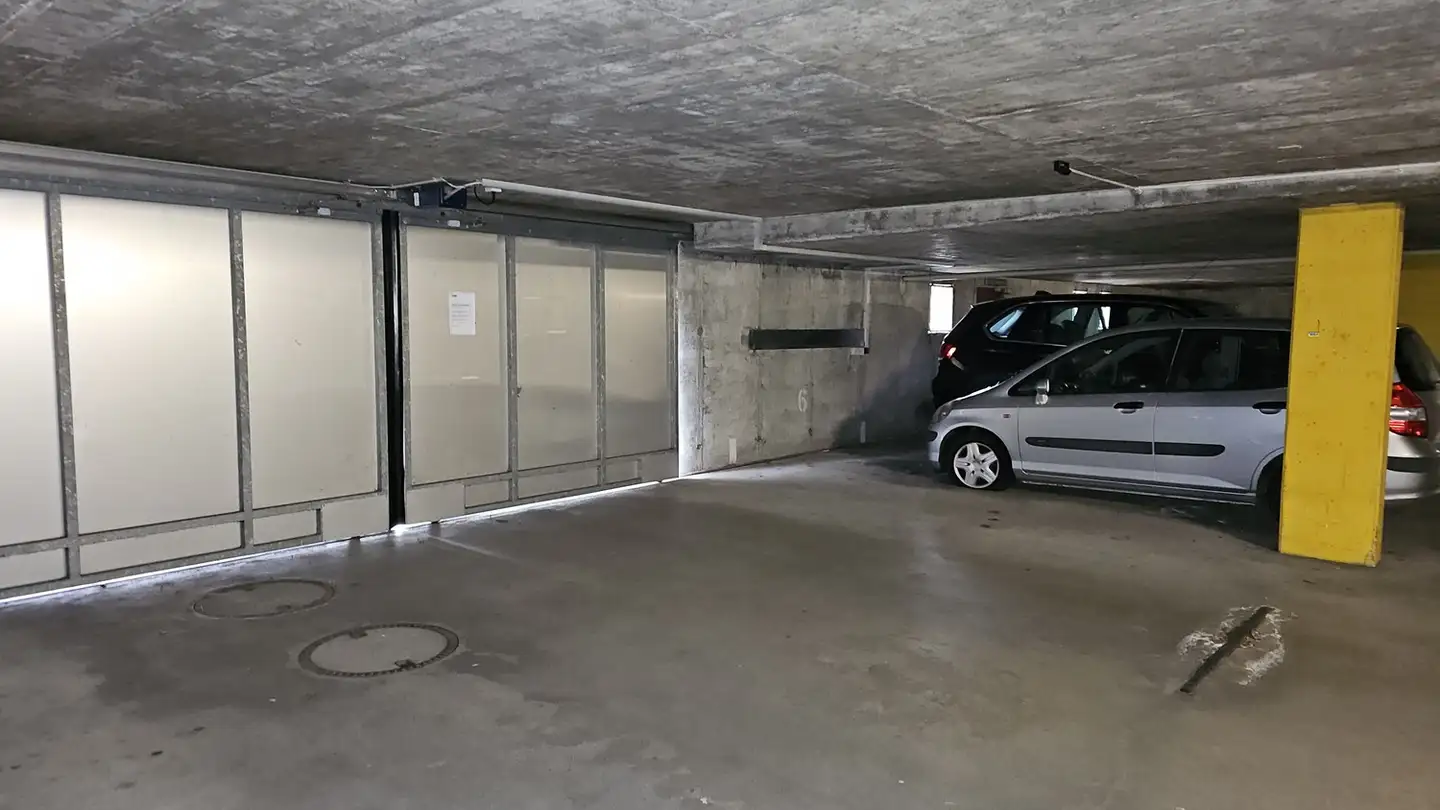 Place de parking souterraine à louer - Ruffinistrasse 6, 2540 Grenchen - Photo 2
