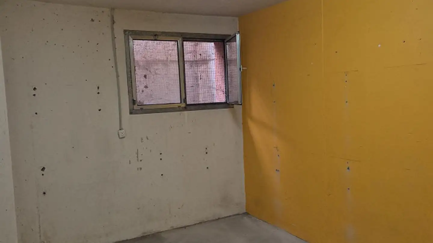 Atelier à louer - Claridenweg 16, 8604 Volketswil