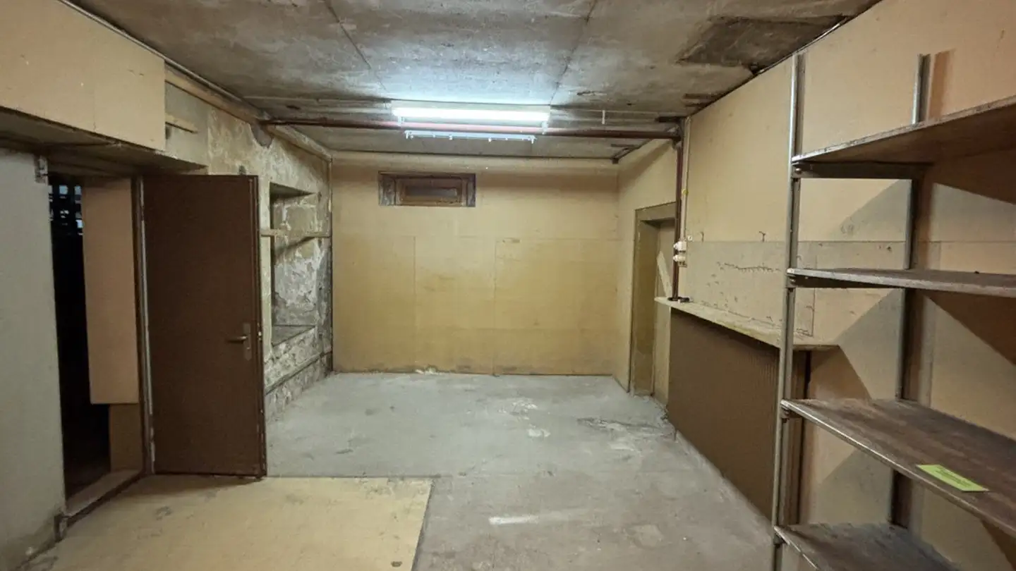 Commerciale in affitto - Pilatusstrasse 1, 5610 Wohlen AG