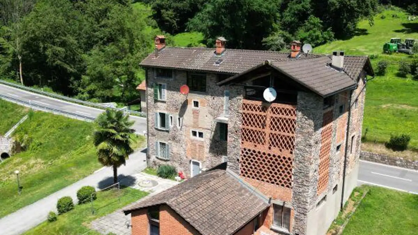 Edificio ad uso misto in vendita - Via Cantonale 105, 6998 Monteggio - Foto 2