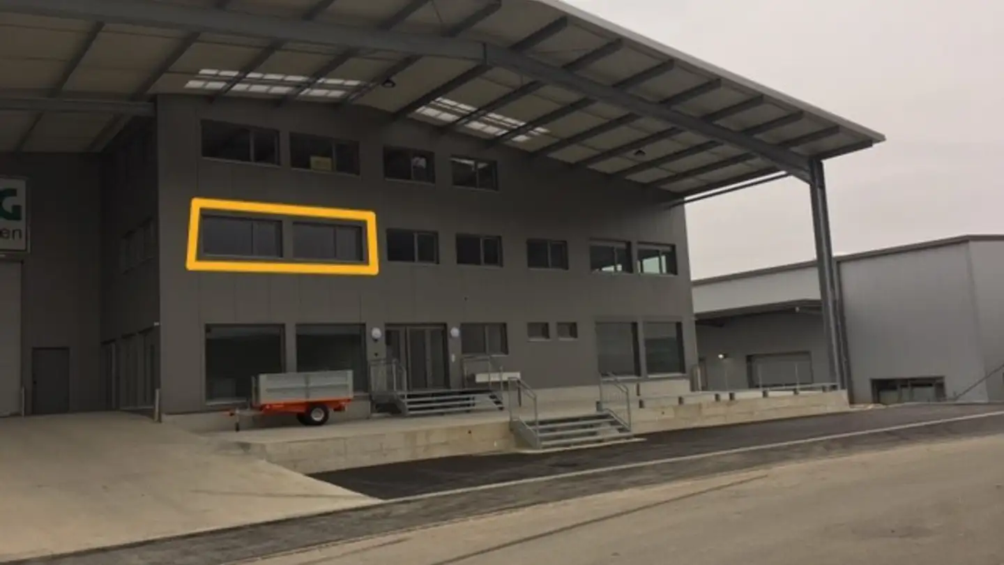 Commercial à louer - Mattenstrasse 11, 8112 Otelfingen