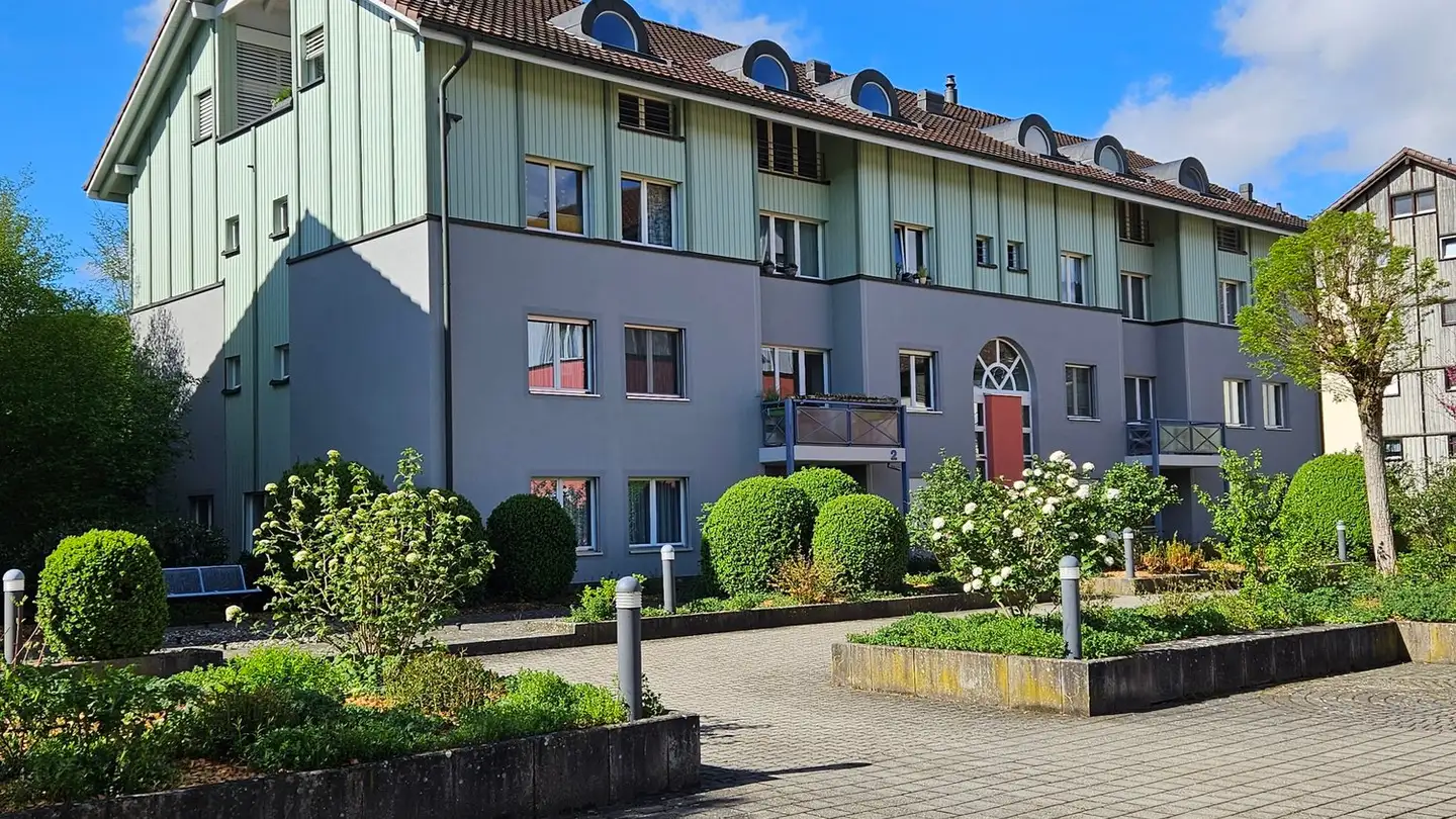 Wohnung mieten - Niesenweg 2, 3177 Laupen BE