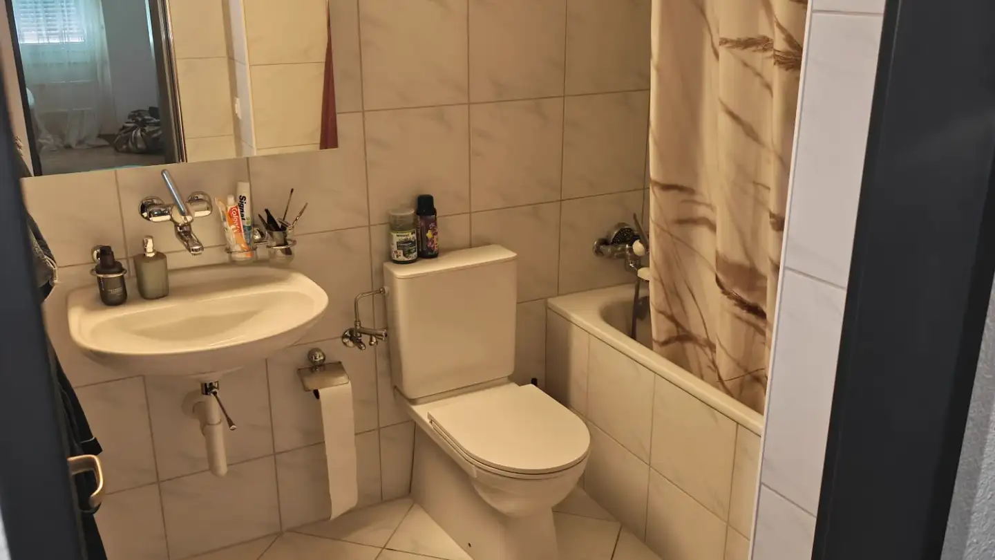 Wohnung mieten - Sankt Johannserstrasse 32, 5312 Döttingen - Foto 2