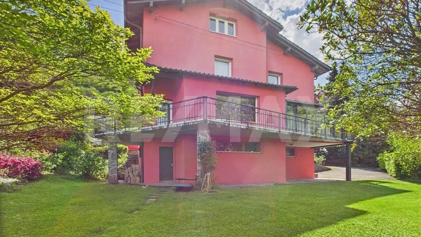 Einfamilienhaus kaufen - 6913 Carabbia