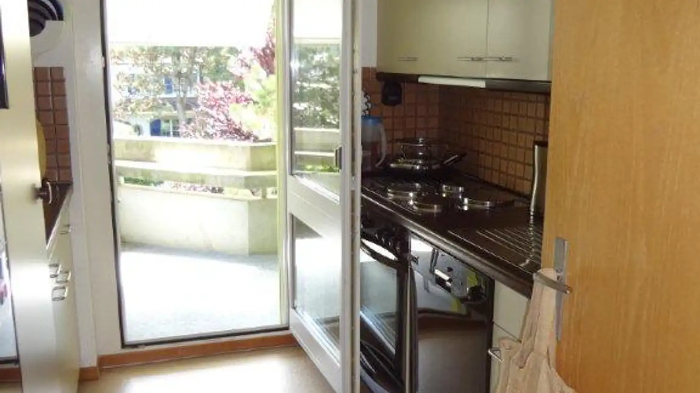 Appartamento in affitto - Obere Bahnhofstrasse 22b, 3700 Spiez - Photo 4