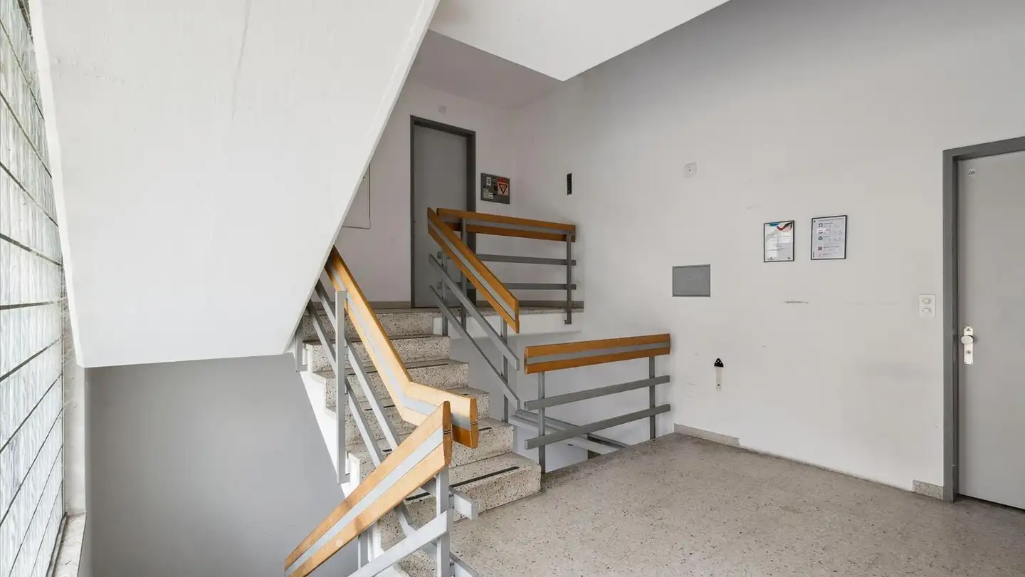 Spazio ufficio in affitto - Via Sciupina 6, 6532 Castione - Foto 3