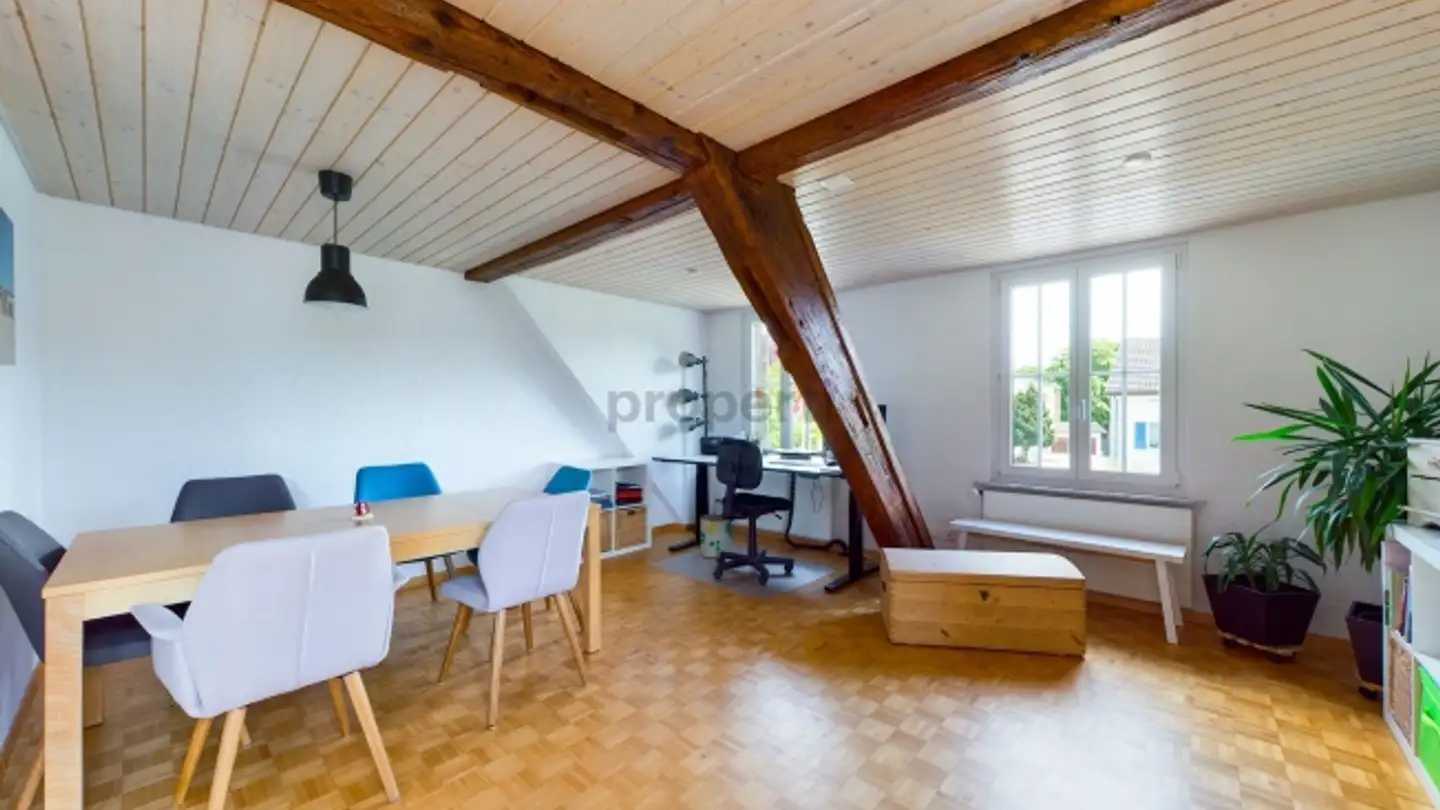 Dachgeschosswohnung mieten - 9213 Hauptwil