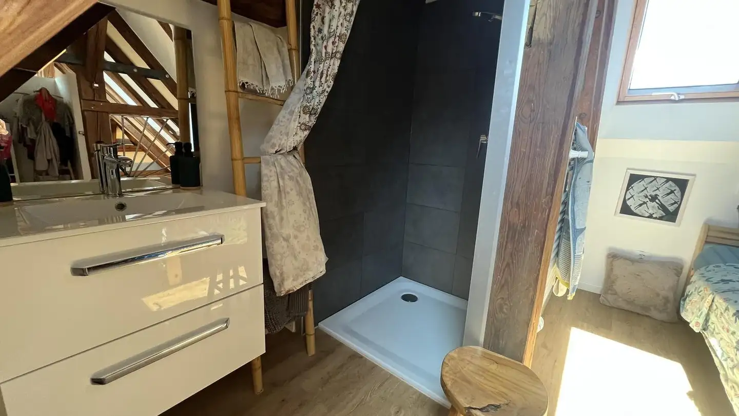 Appartement à louer - Chemin De Ruege 33, 2603 Péry - Photo 2
