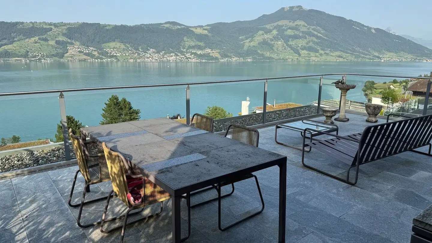 Stepped apartment for rent - Martisweid 15, 6405 Immensee