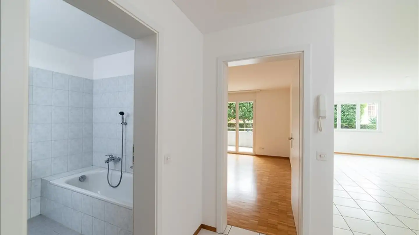Apartment for rent - Via Bartolomeo Varenna 36, 6600 Locarno - Photo 4