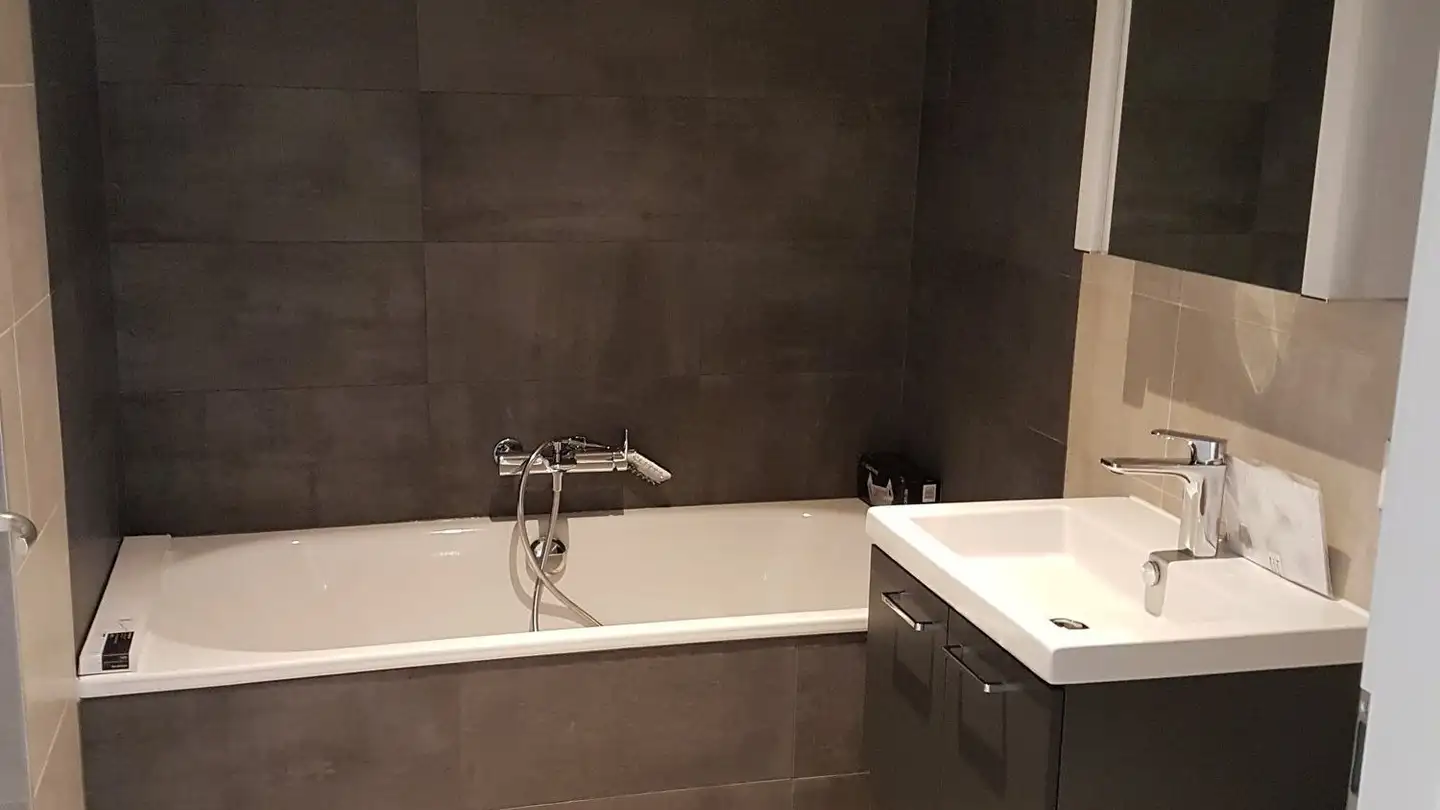 Apartment for rent - Avenue Eugène-Rambert, 1815 Clarens - Photo 2