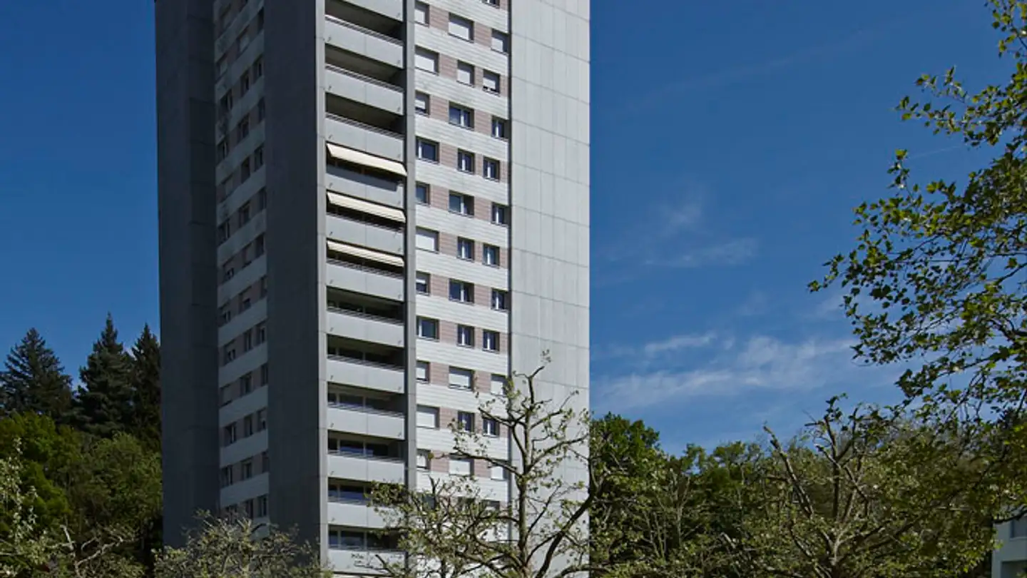 Place de parking extérieure à louer - General-Guisan-Strasse, 5000 Aarau
