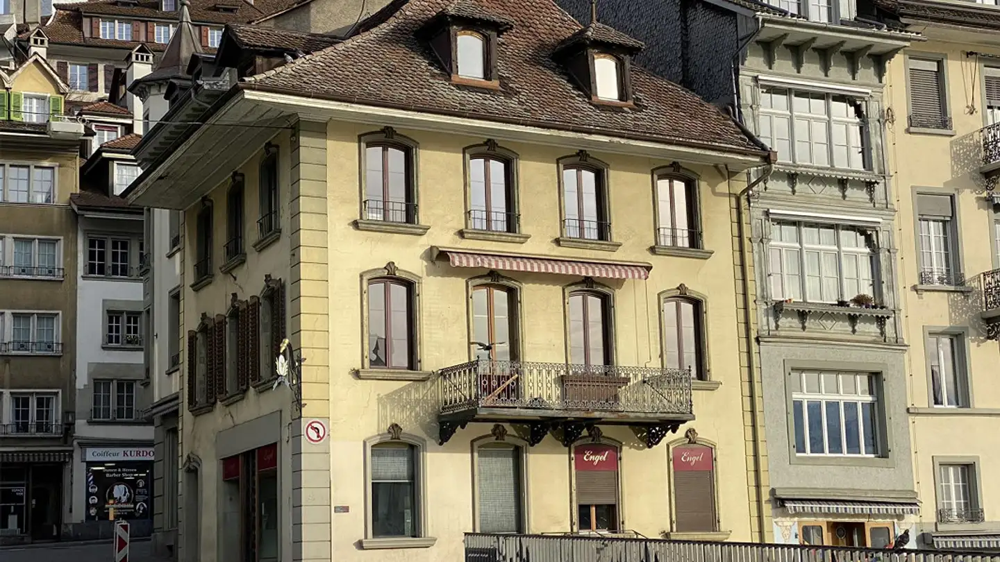 Commercial à louer - Freienhofgasse 1, 3600 Thun