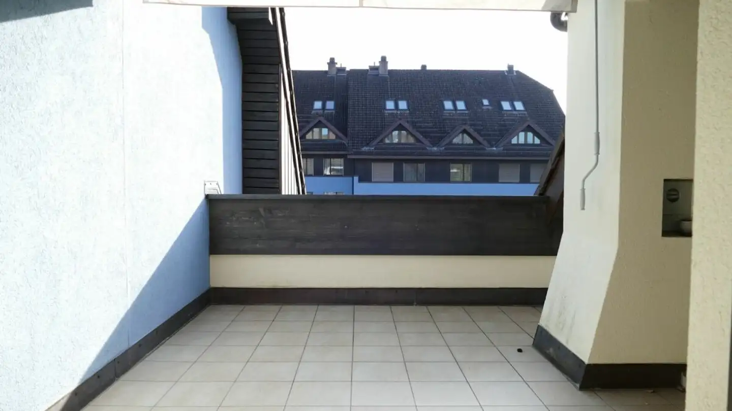 Dachgeschosswohnung mieten - Breitgartenstrasse 14, 4226 Breitenbach - Foto 3