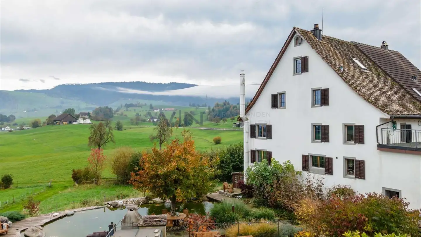 Residential building for sale - 8824 Schönenberg ZH