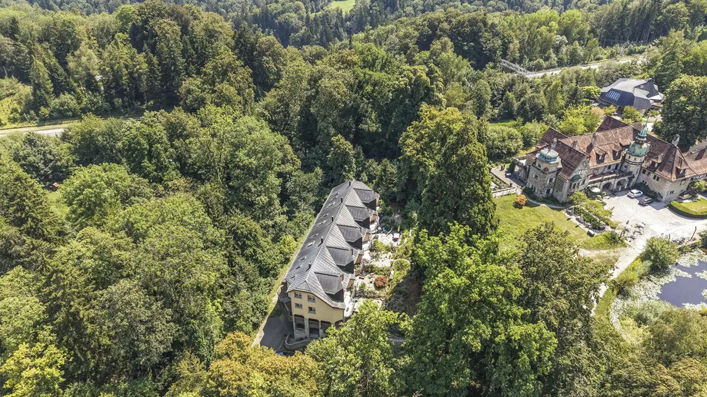 Stepped house for sale - 9016 St. Gallen