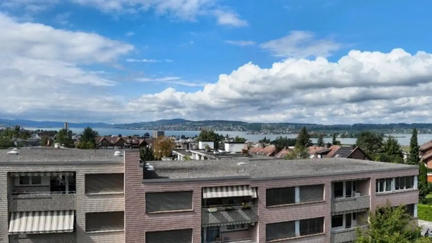 Appartement à louer - Etzelstrasse 86, 8808 Pfäffikon SZ