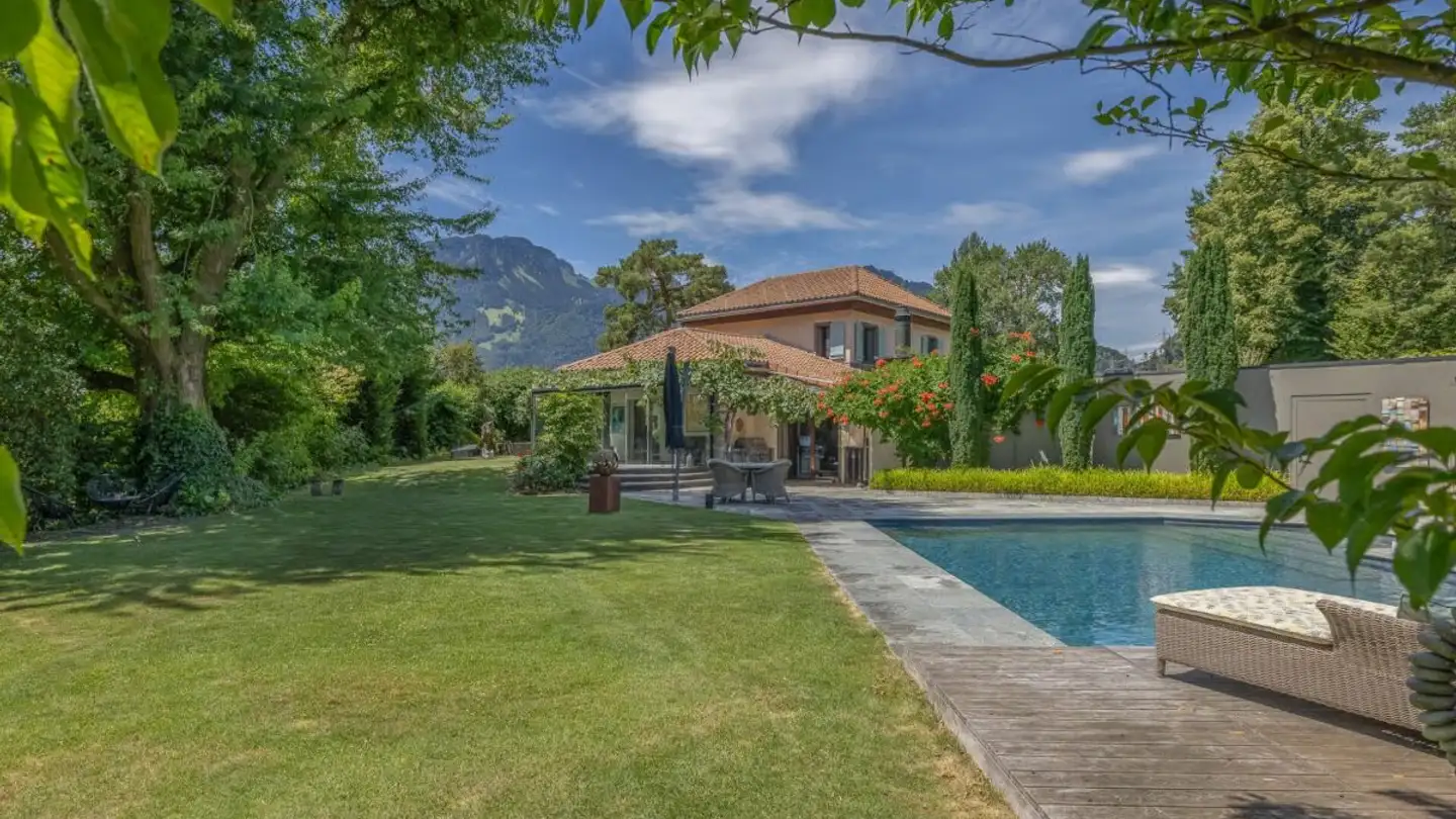 Villa à vendre - 8753 Mollis