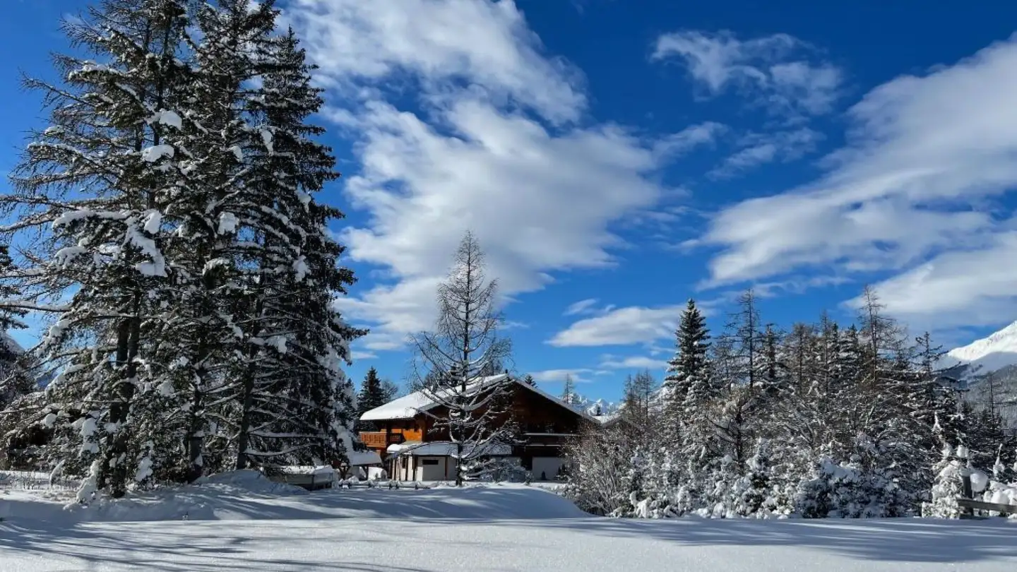 Chalet for sale - Route De Trionna Dedans, 1978 Lens
