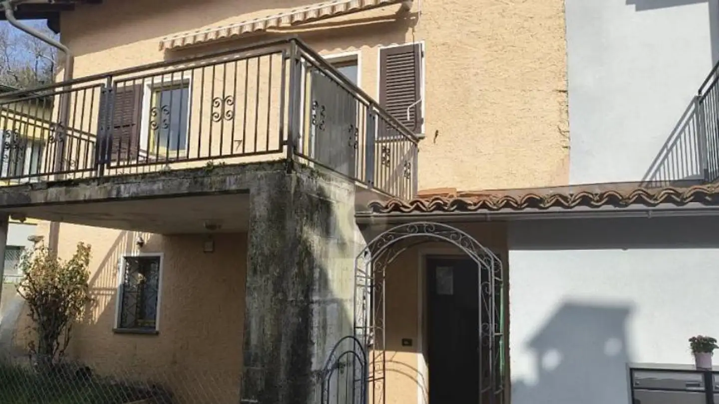 Single house for sale - 6997 Sessa
