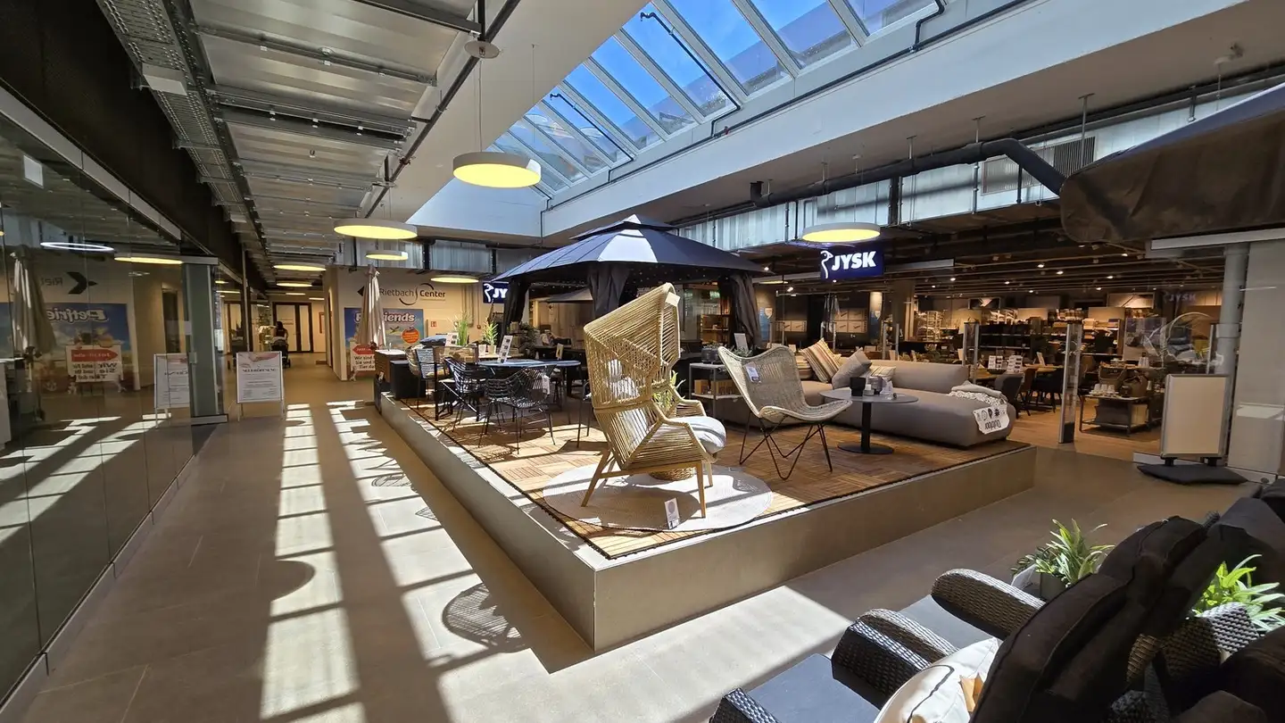 Gewerbe mieten - Grabenstrasse 4, 8184 Bachenbülach