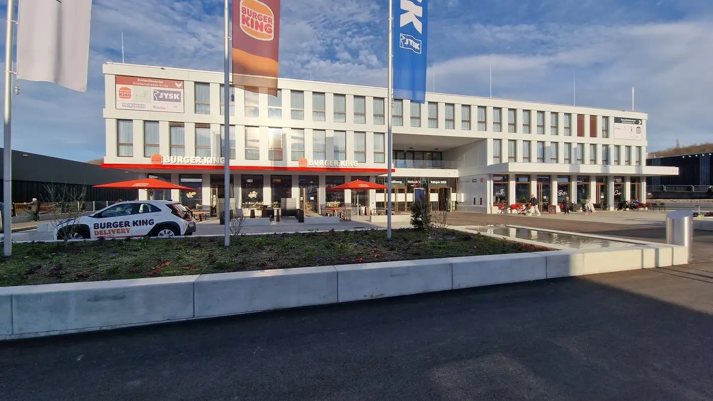 Gewerbe mieten - Grabenstrasse 4, 8184 Bachenbülach - Foto 2