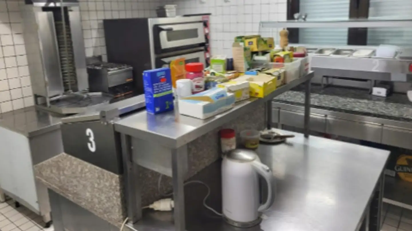 Caffetteria in affitto - Rue Du Général-Dufour / General-Dufour-Strasse 41, 2502 Biel/Bienne - Foto 3