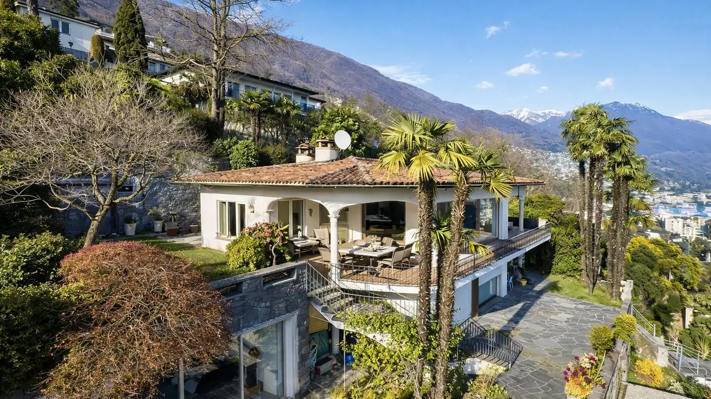 Single house for sale - 6600 Muralto