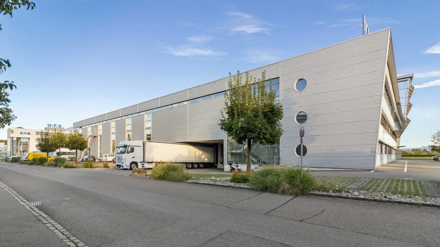 Commercial à louer - Im Langhag 2, 8307 Effretikon - Photo 3