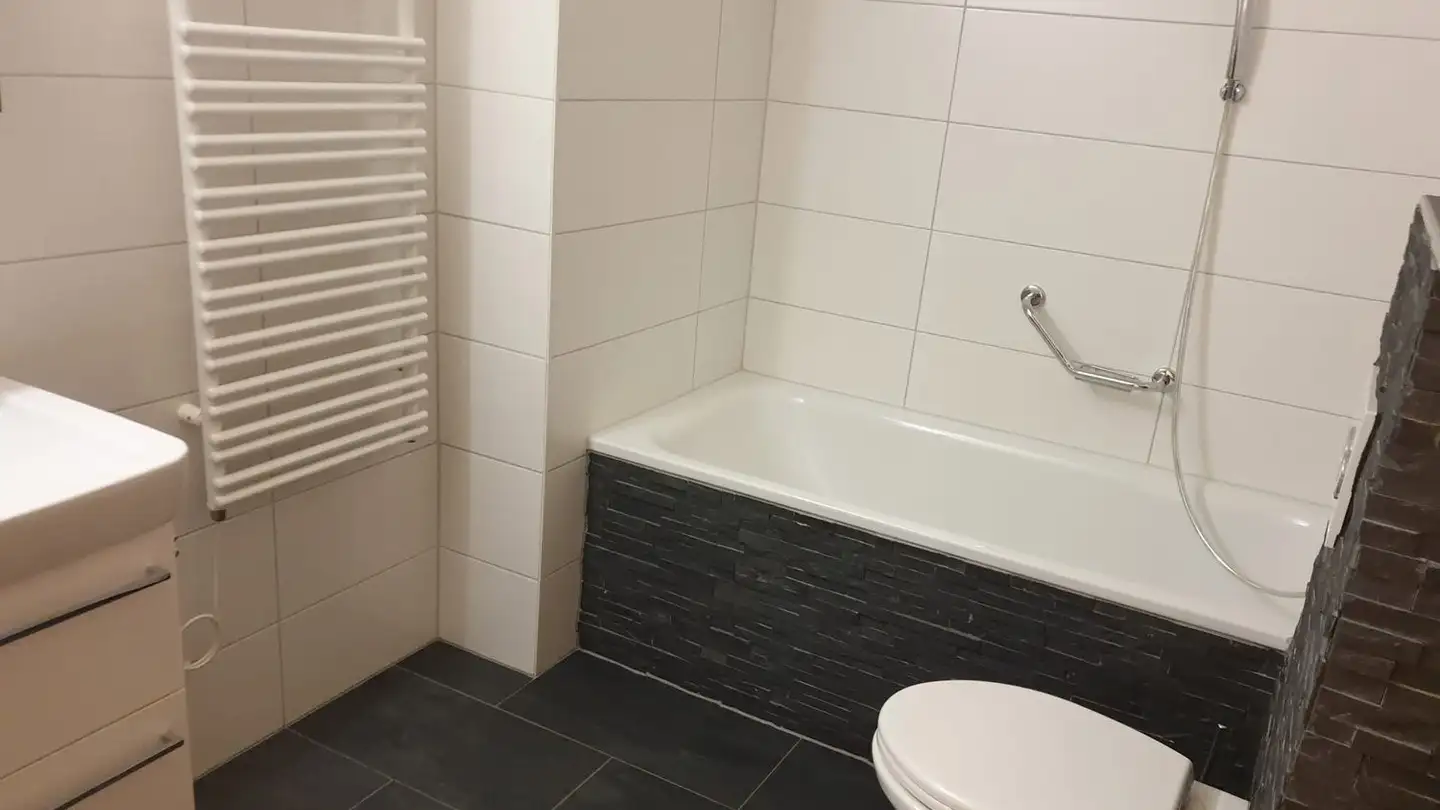 Appartamento in affitto - Rue De La Charmette 26, 1868 Collombey - Photo 3