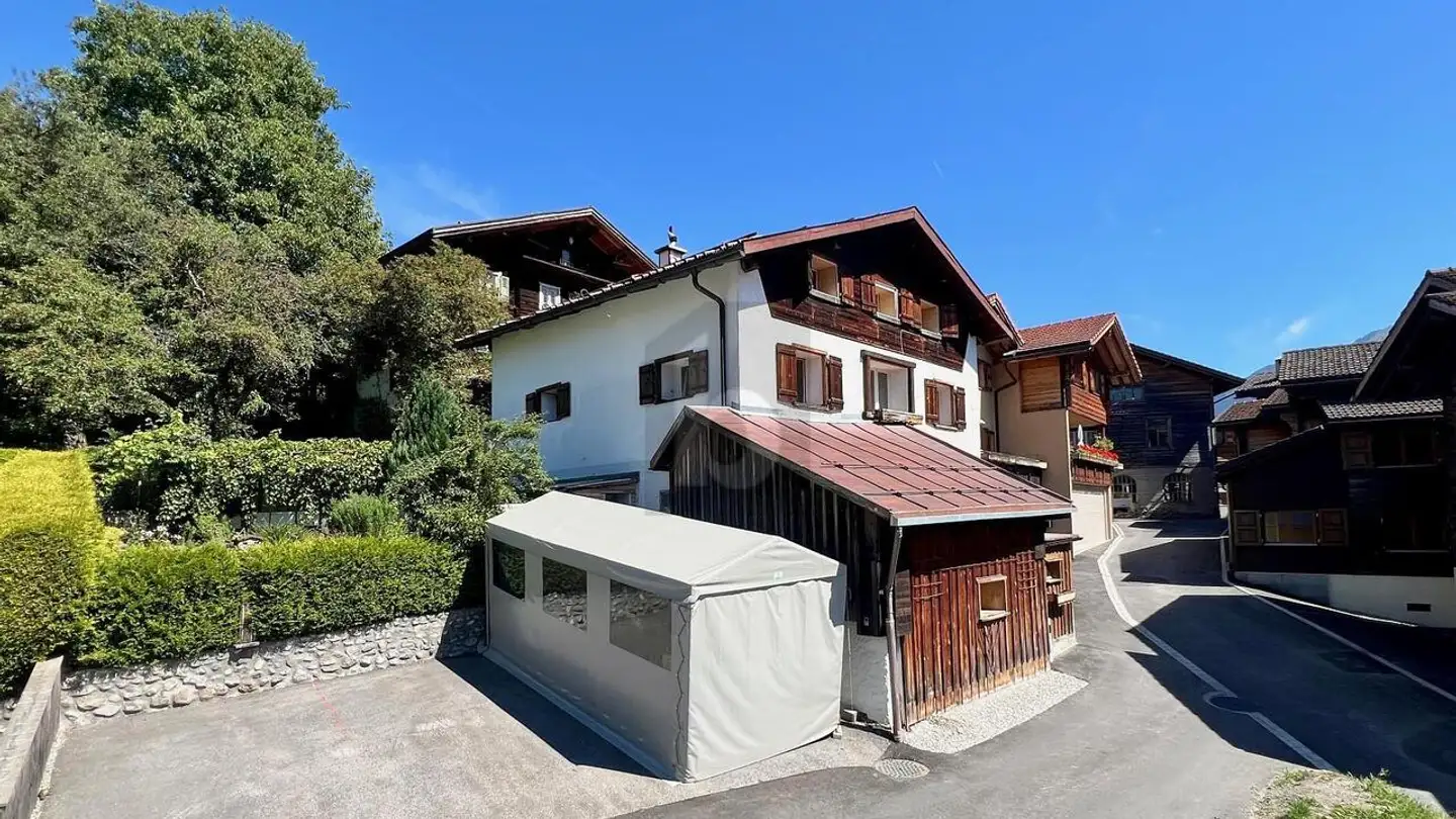 Row house for sale - 7026 Maladers