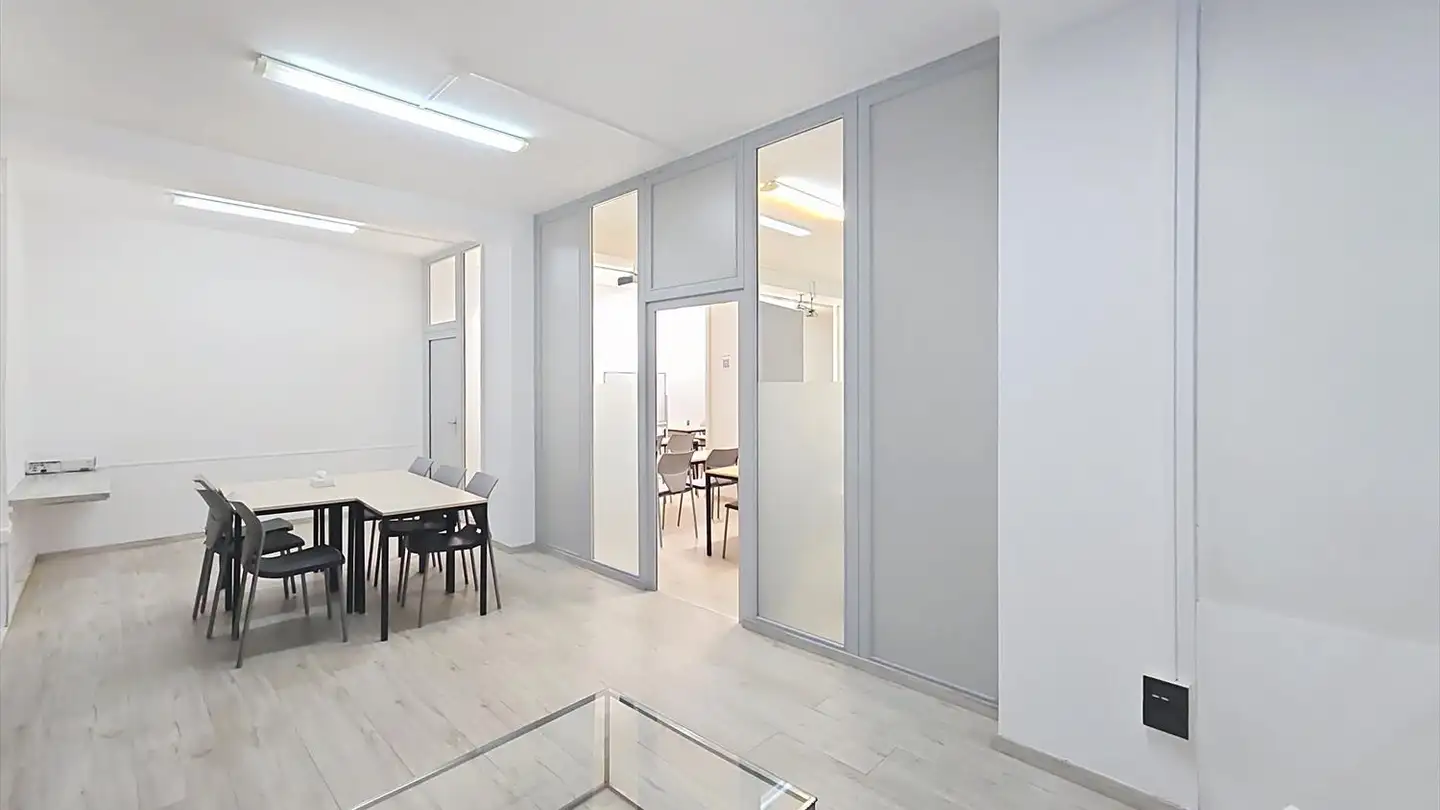 Arcade à louer - Avenue Des Alpes 27b, 1820 Montreux - Photo 3