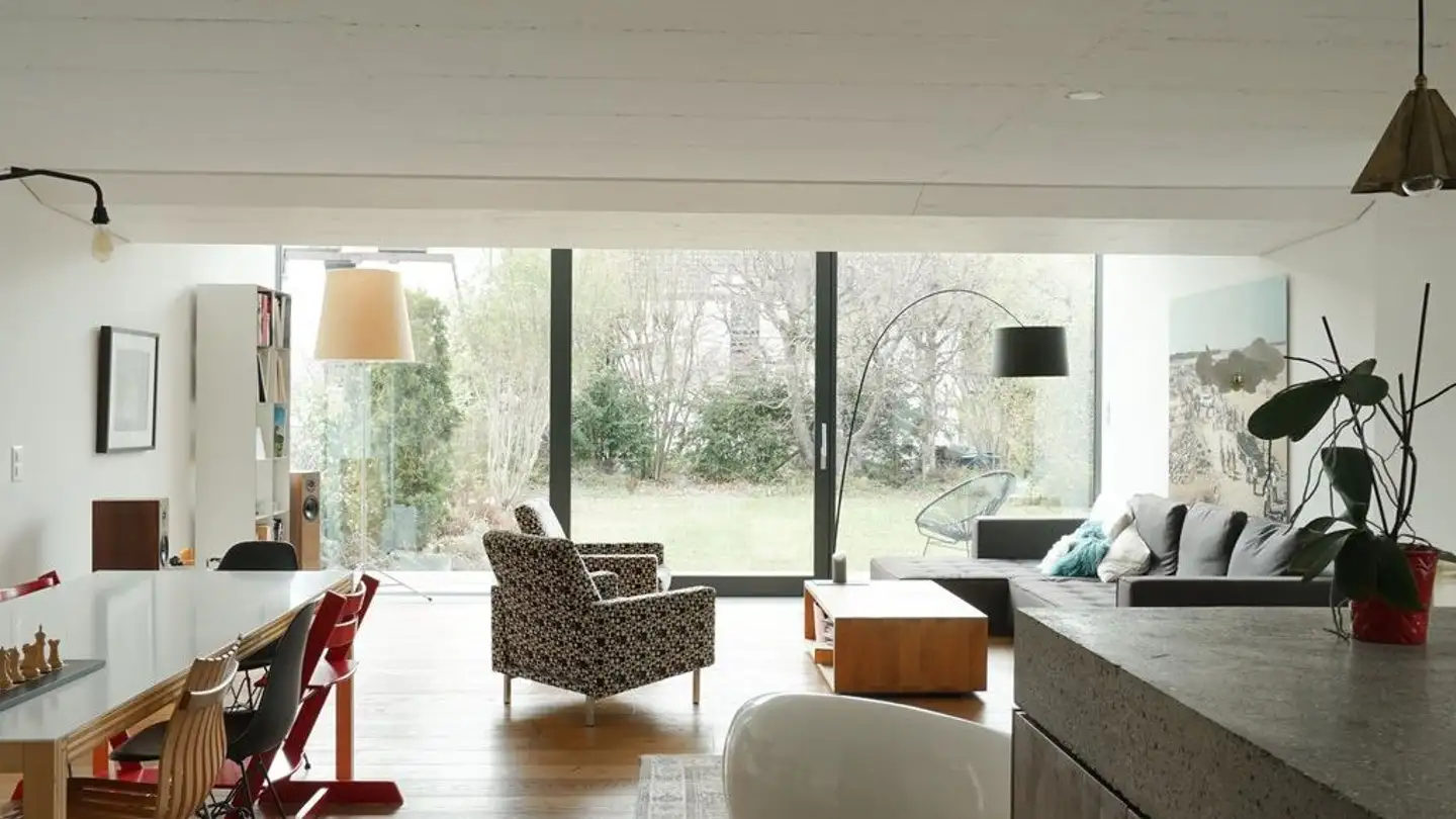 Doppelhaushälfte mieten - Bergacherstrasse 10, 8123 Ebmatingen - Foto 2