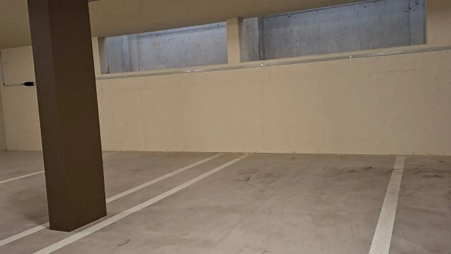 Parcheggio sotterraneo in affitto - Guglern 61, 6018 Buttisholz - Photo 2