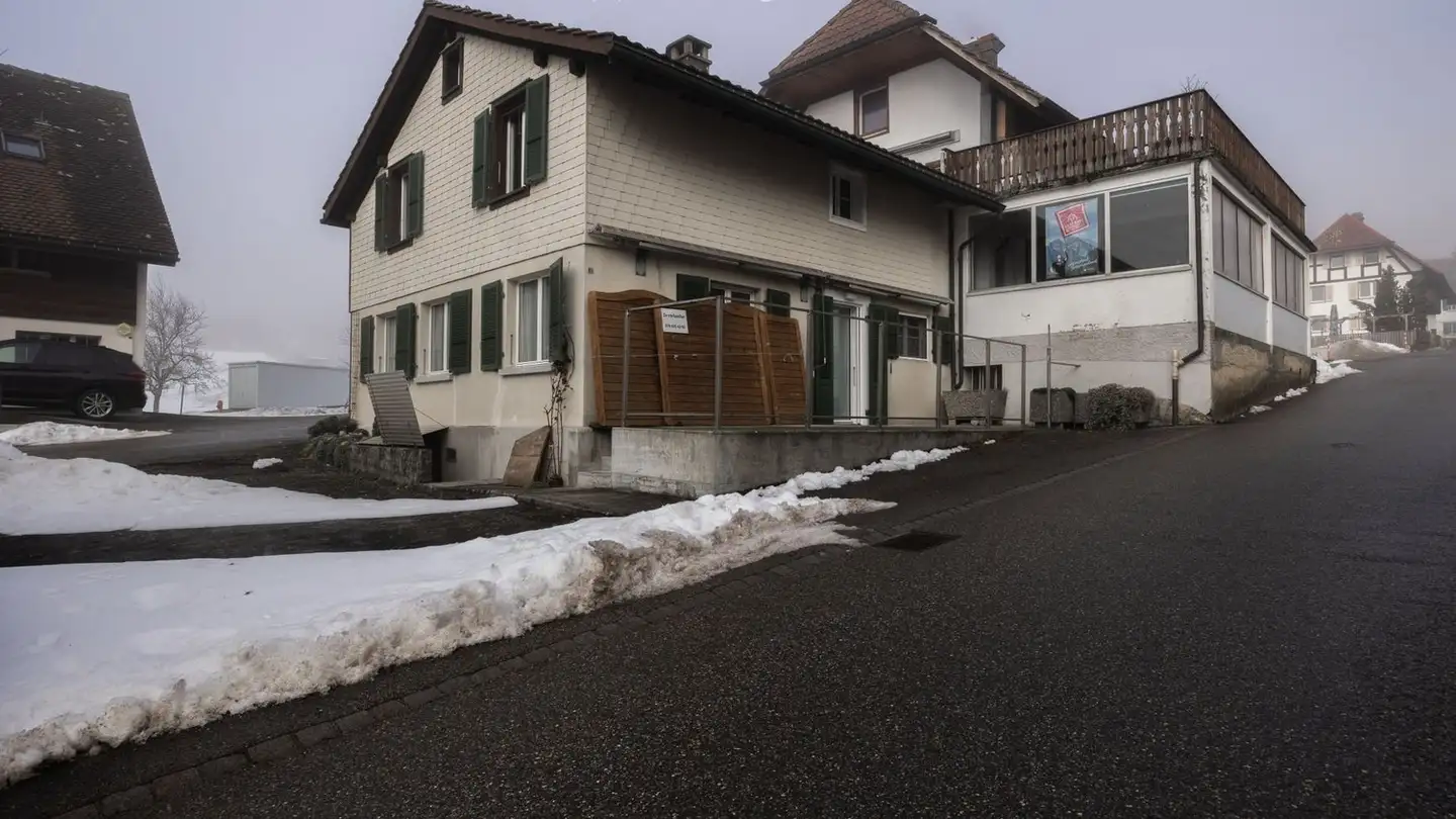 Casa singola in vendita - Dorfstrasse 11, 4539 Rumisberg