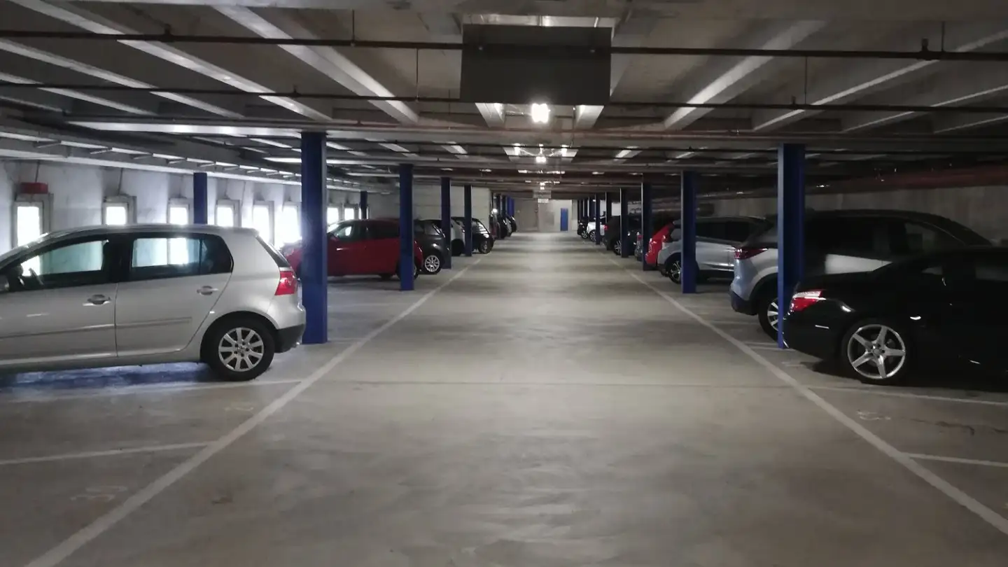 Parcheggio coperto in affitto - Rue Des Alpes, 1700 Fribourg