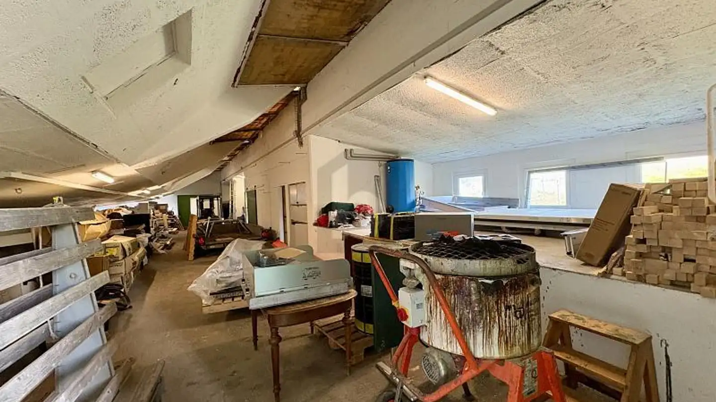 Industrial property for rent - 8833 Samstagern - Photo 4