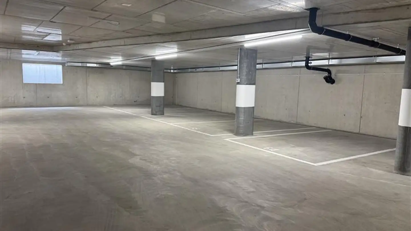 Tiefgaragenstellplatz mieten - Aeschbachweg 7, 5000 Aarau - Foto 3