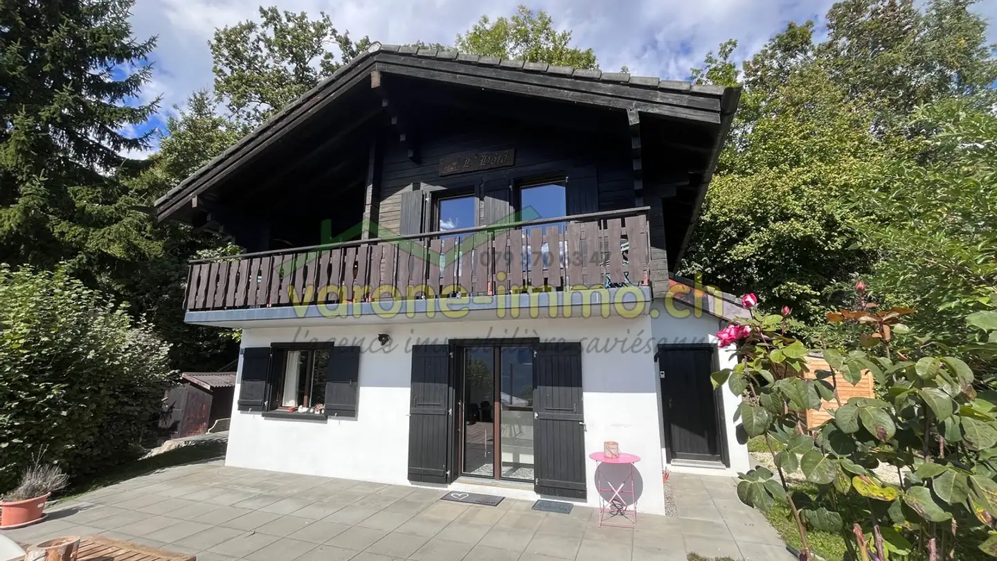 Chalet in vendita - 1965 Savièse