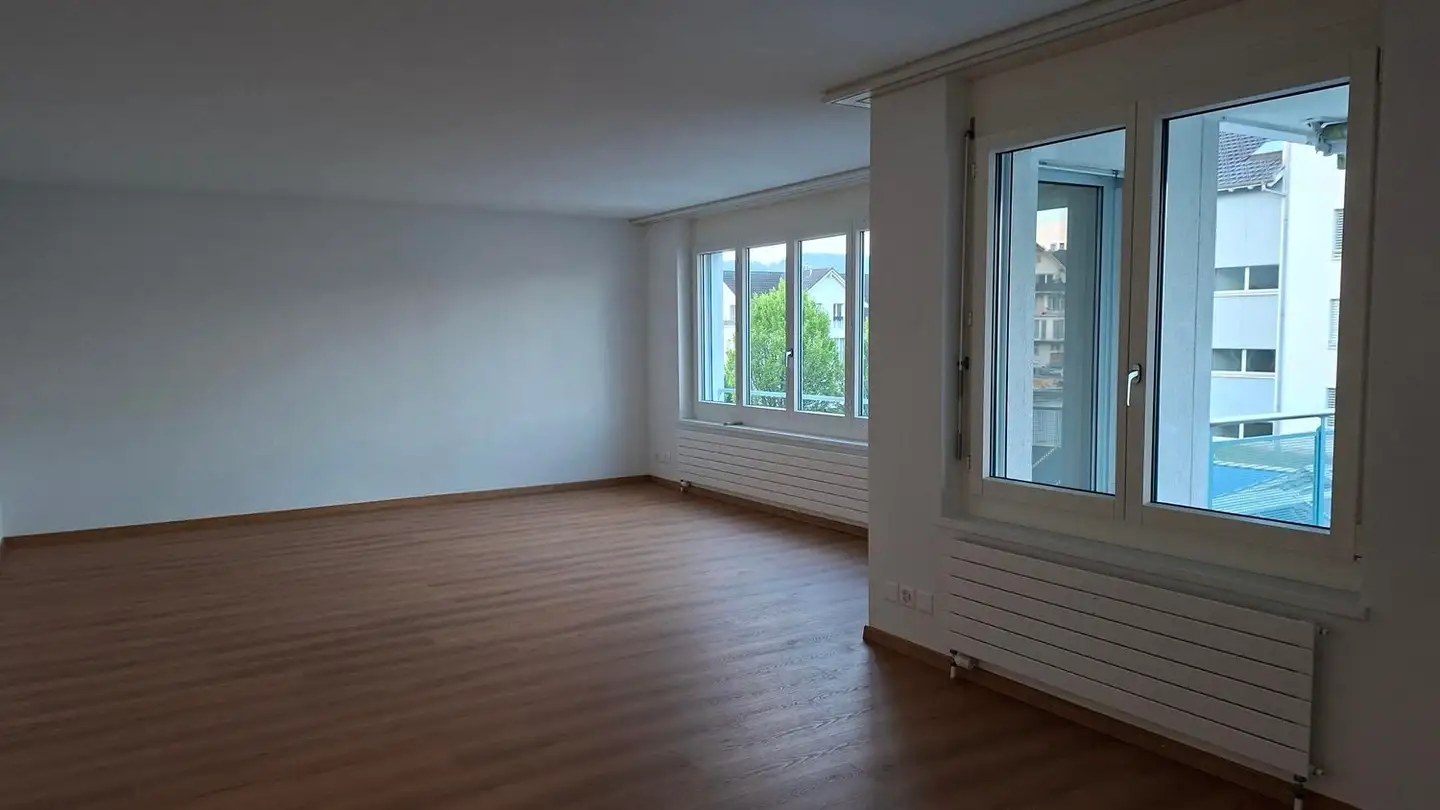Commercial for rent - Unterdorfstrasse 9a, 6033 Buchrain - Photo 2
