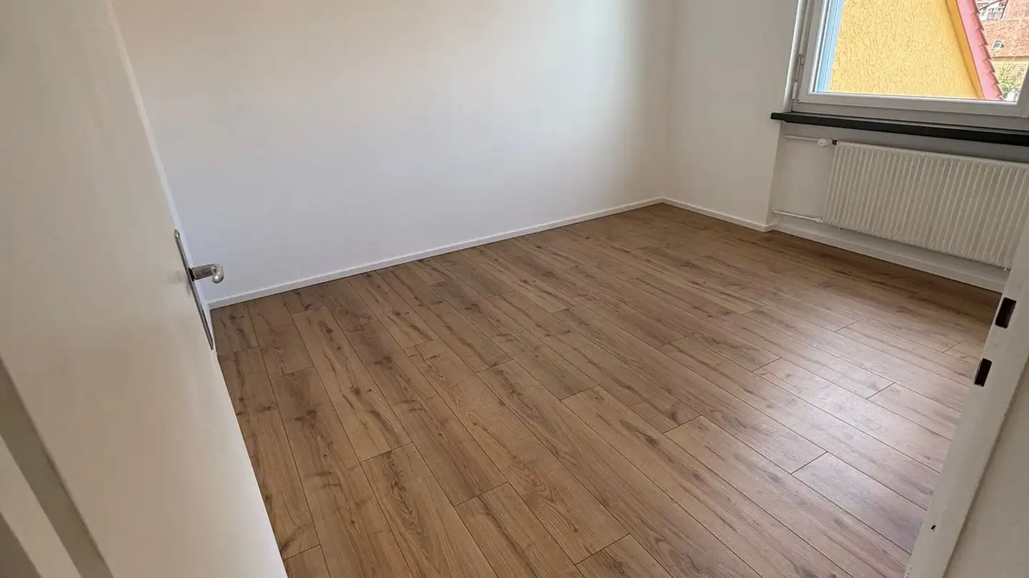 Appartement à louer - Rue Du Pont 10, 2735 Malleray - Photo 4