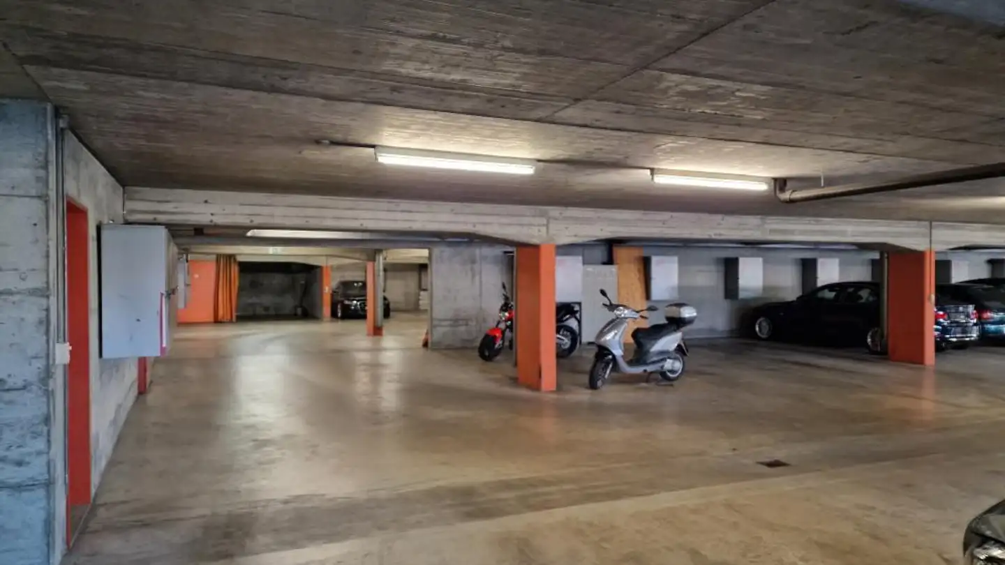 Parcheggio esterno in affitto - Winkelriedstrasse 6, 8200 Schaffhausen - Foto 3