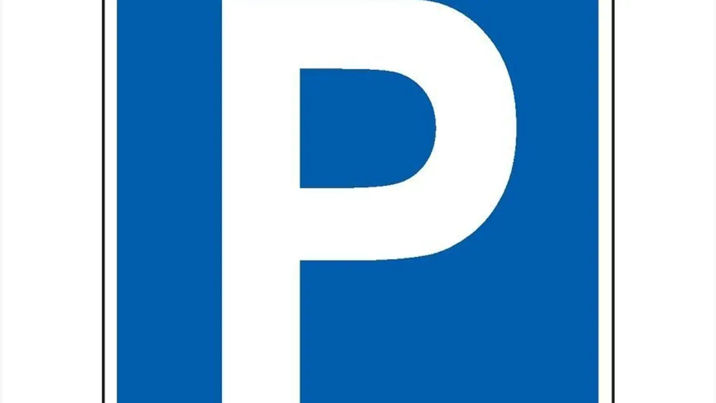 Underground parking space for rent - Erlenstrasse, 6020 Emmenbrücke