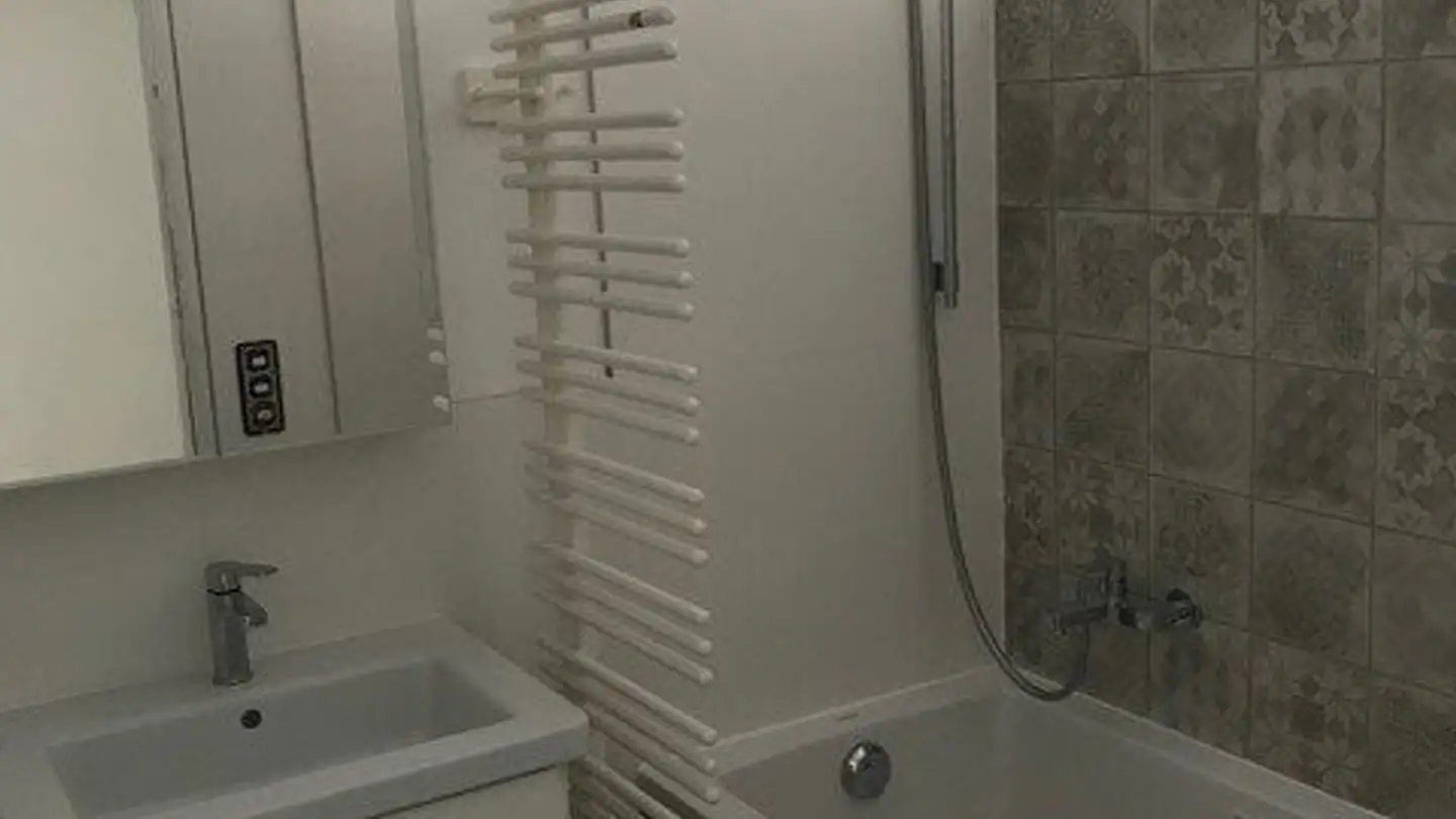 Wohnung mieten - Canton Di Fumasoli 3, 6965 Cadro - Foto 3